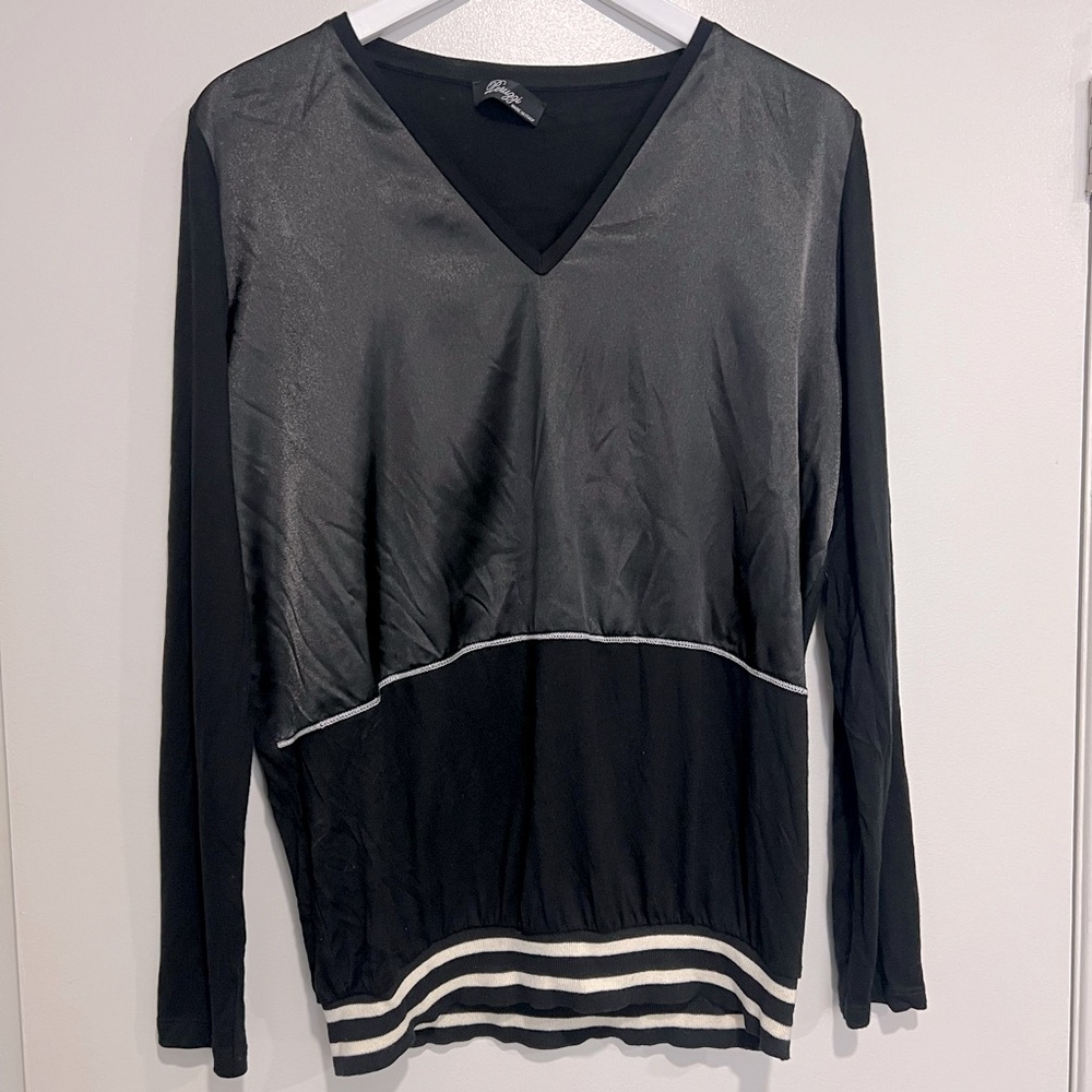 Peruzzi Top - Size S - Satiny billowy Top, Elasticated waist, stretch soft arms